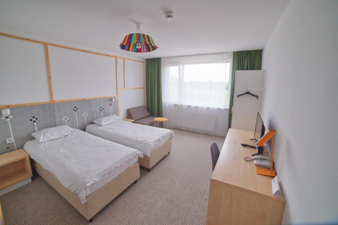 Arche Hotel Poloneza Warszawa Exteriör bild