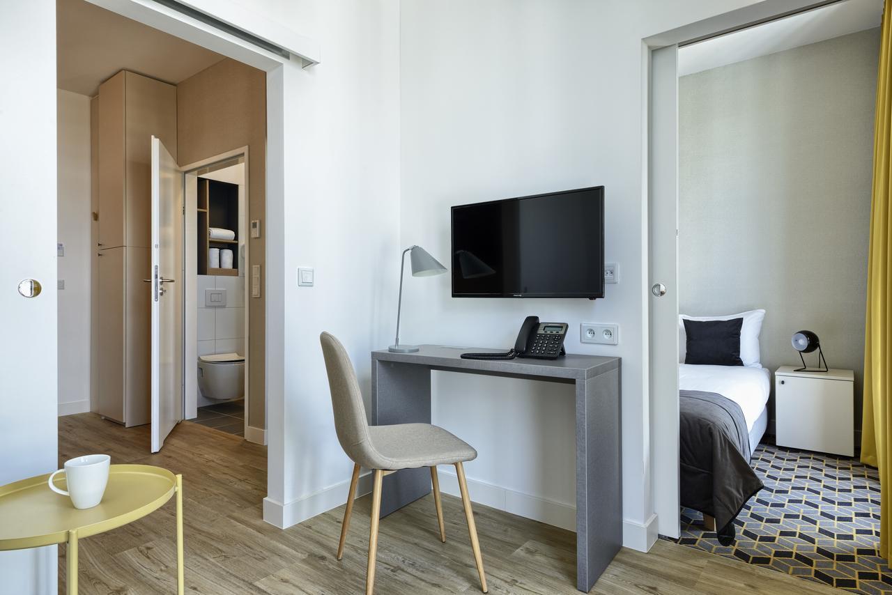 Arche Hotel Poloneza Warszawa Exteriör bild