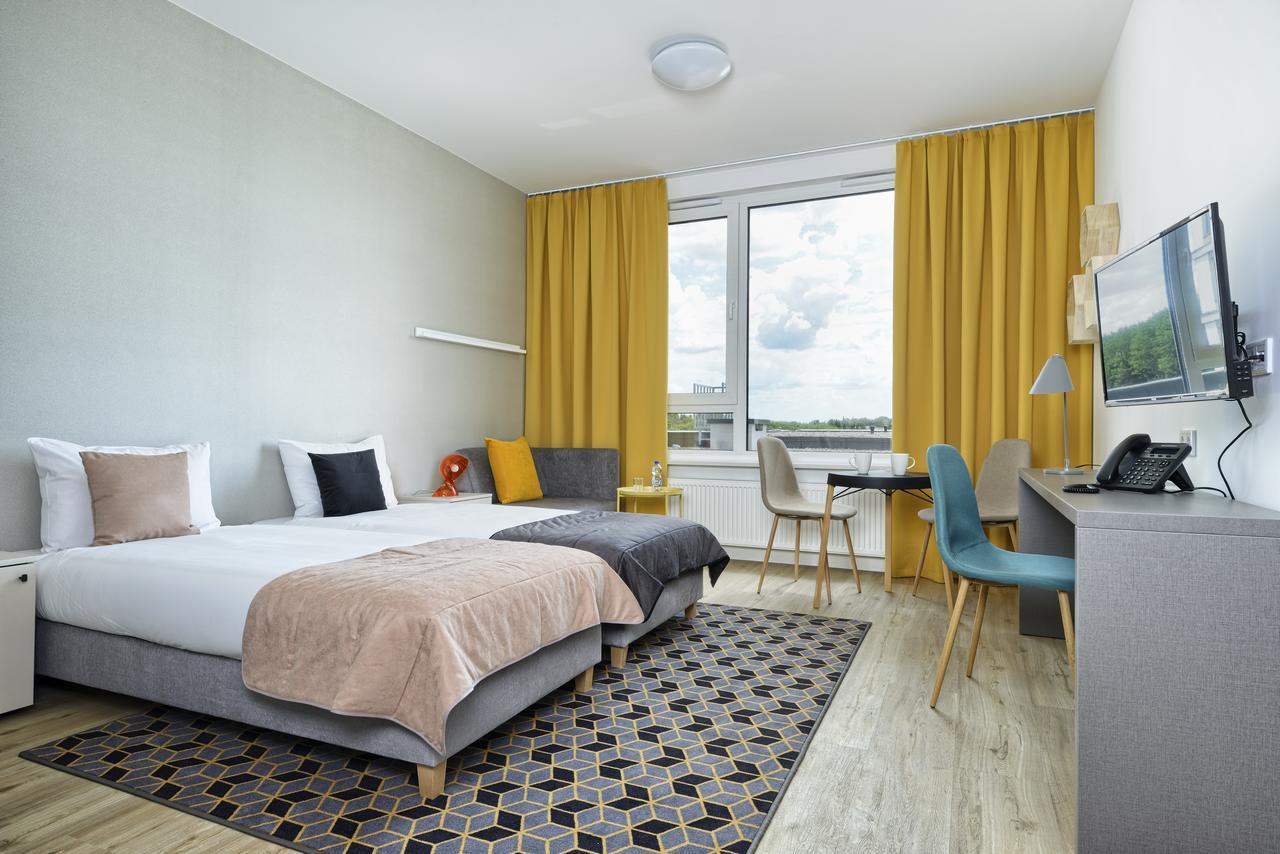 Arche Hotel Poloneza Warszawa Exteriör bild